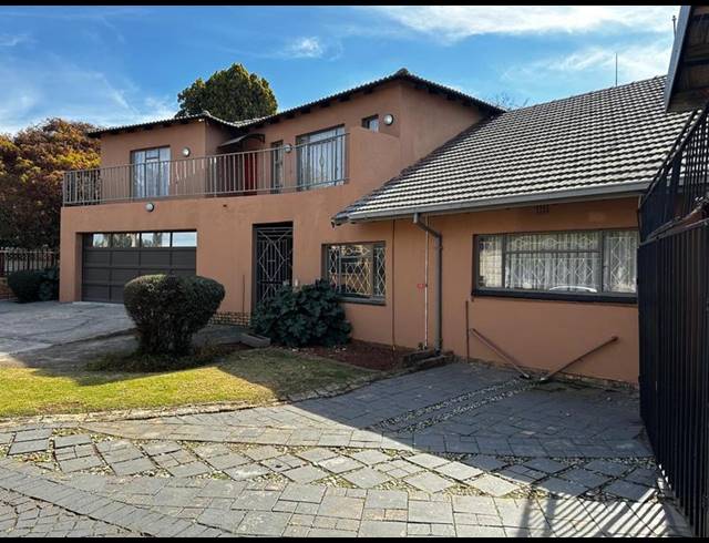 6 BEDROOM PROPERTY TO RENT IN BIRCHLEIGH